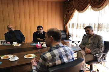  نخستین جلسه شورای سیاست گذاری اولین جشنواره عکس و فیلم اخلاق پزشکی 